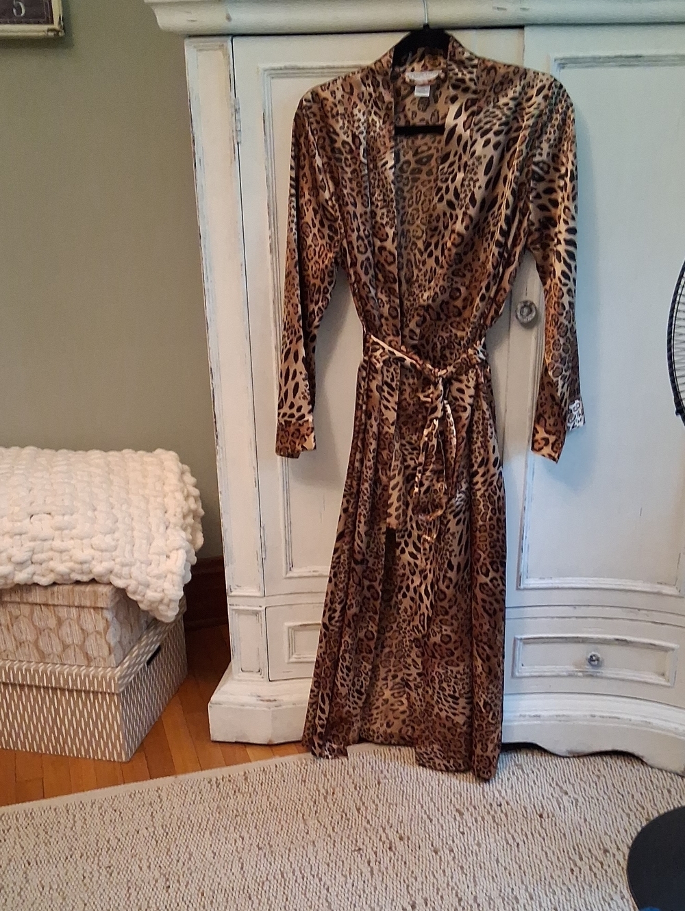 Morgan Taylor Leopard-Print Satin Long Robe - Tan & Black